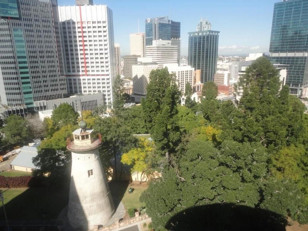 Madison Tower Mill Hotel Brisbane Bagian luar foto