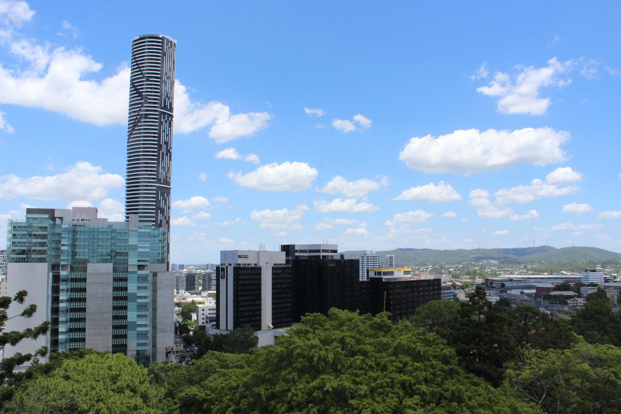 Madison Tower Mill Hotel Brisbane Bagian luar foto